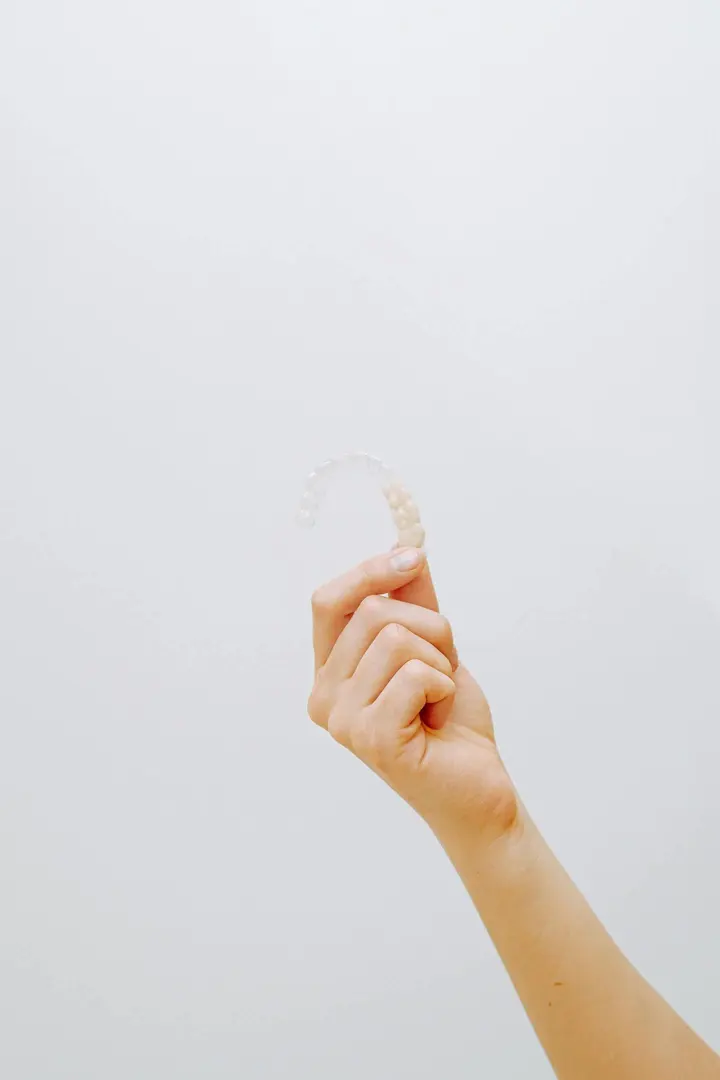 Durchsichtige Invisalign-Schienen